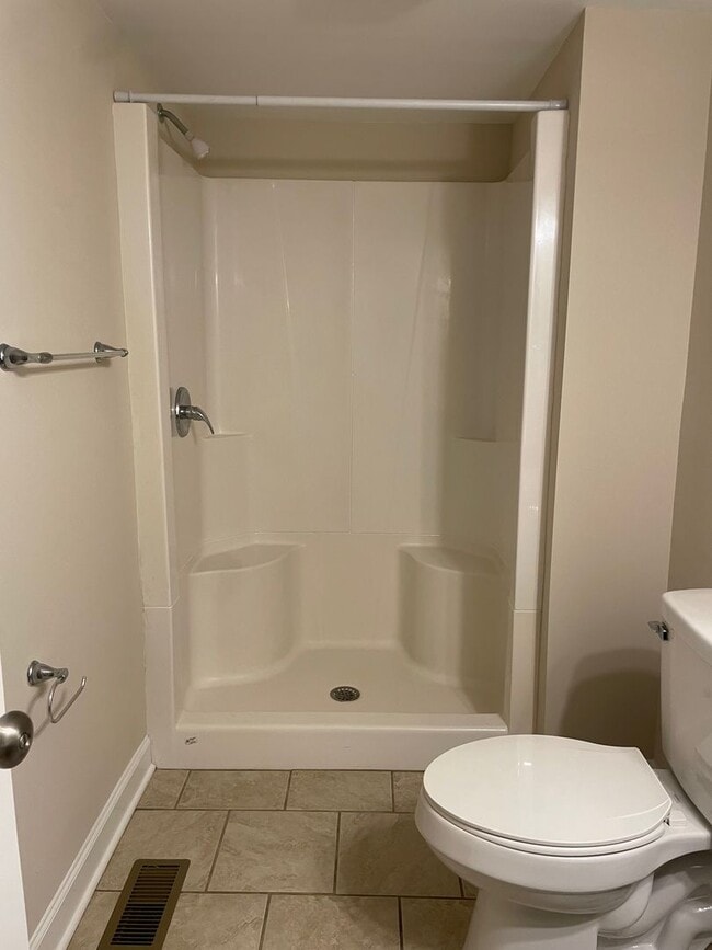 Building Photo - Very nice 3 or 4 bedroom, 2 bath home located in Franklinville- $1600 Month, $1600 Deposit!!