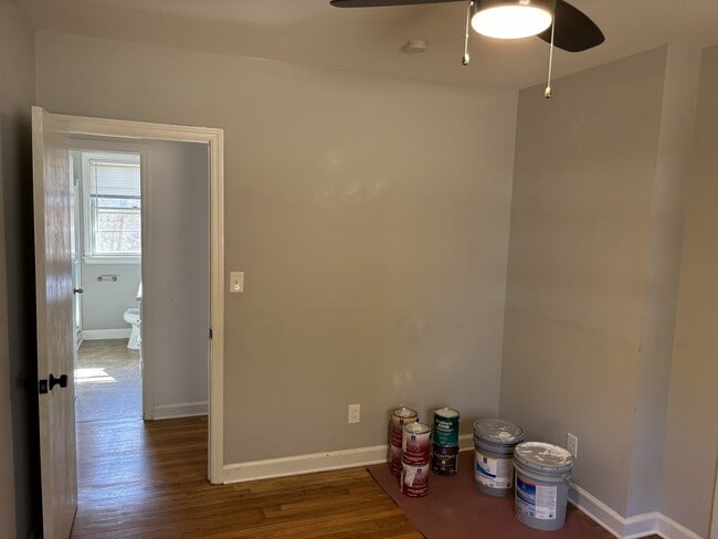 Building Photo - 1012 Powell Dr