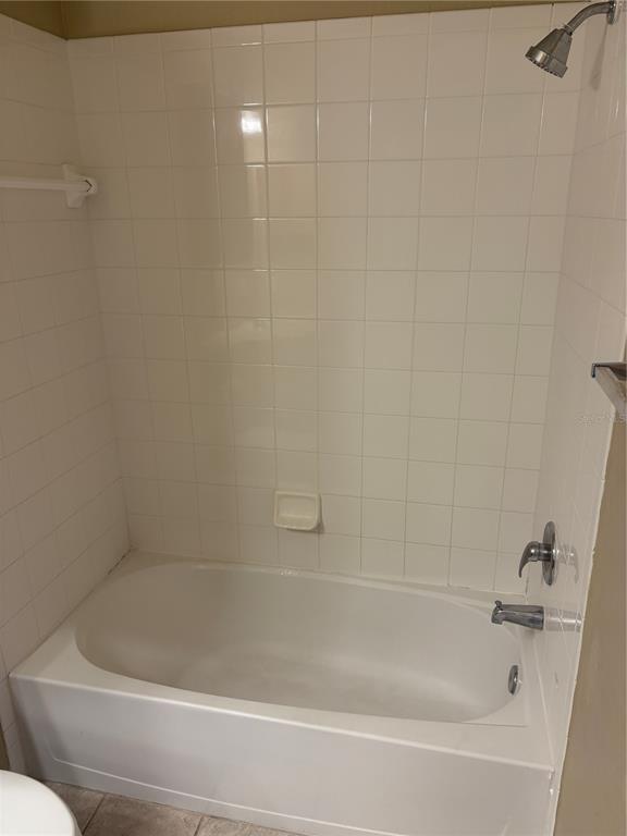 Building Photo - 6177 Metrowest Blvd