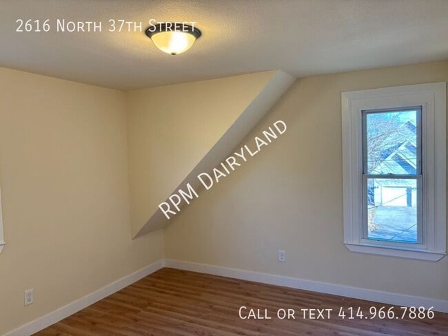 Building Photo - 2616 N 37th St