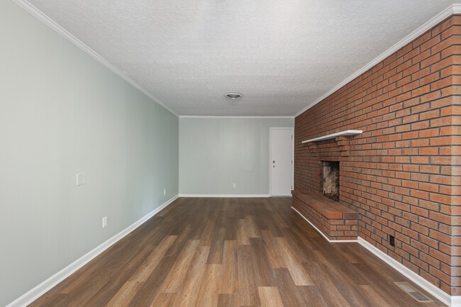 Building Photo - 522 S 22nd Ave