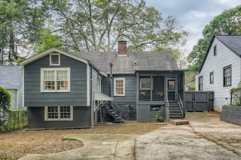 Building Photo - 1103 Atlantic Dr NW