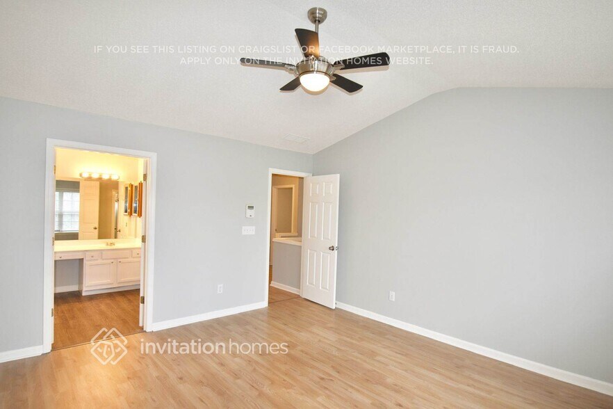 Building Photo - 13558 Weycroft Cir