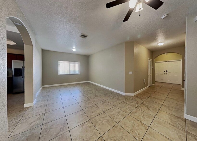 Building Photo - 15424 SW 183rd Terrace