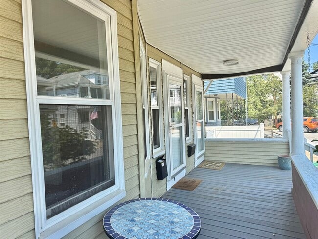 Building Photo - 41 Dunbar Ave