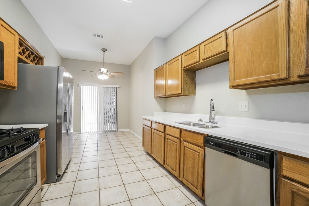 Building Photo - 17219 Harmony Hill Dr