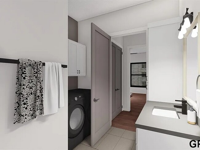 Building Photo - 1040 O St