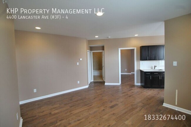 Building Photo - 4400 Lancaster Ave