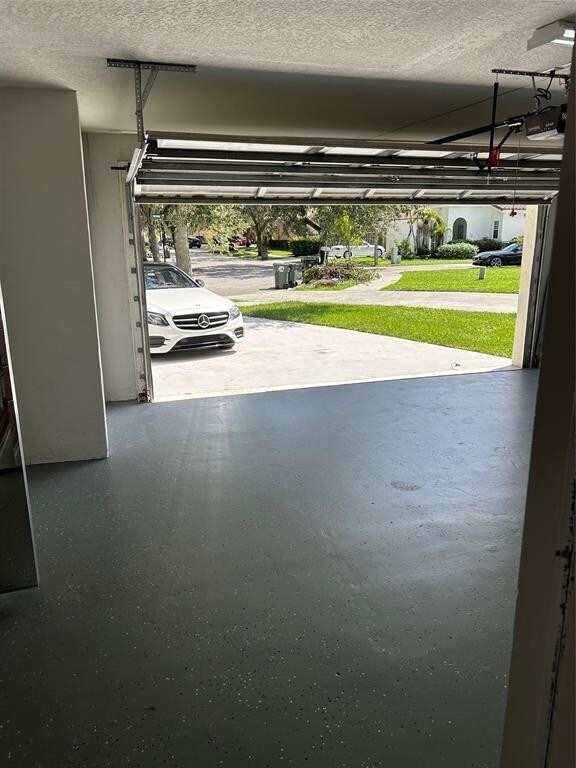 Building Photo - 4211 NW 44th Terrace