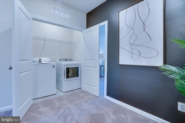 Building Photo - 14955 River Walk Way