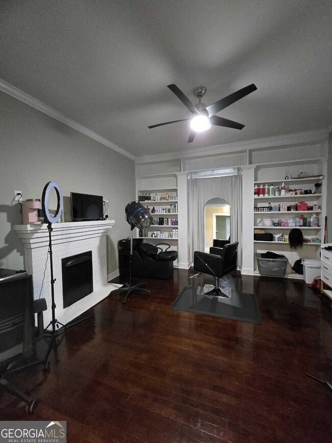 Building Photo - 402 Meriwether St