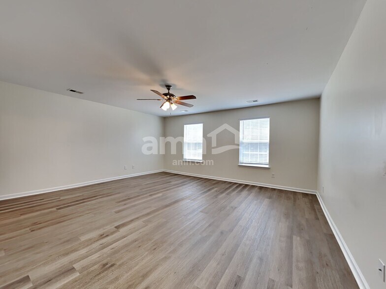 Building Photo - 1705 Diving Duck Ln