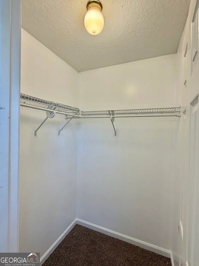 Building Photo - 93 Mollies Ct