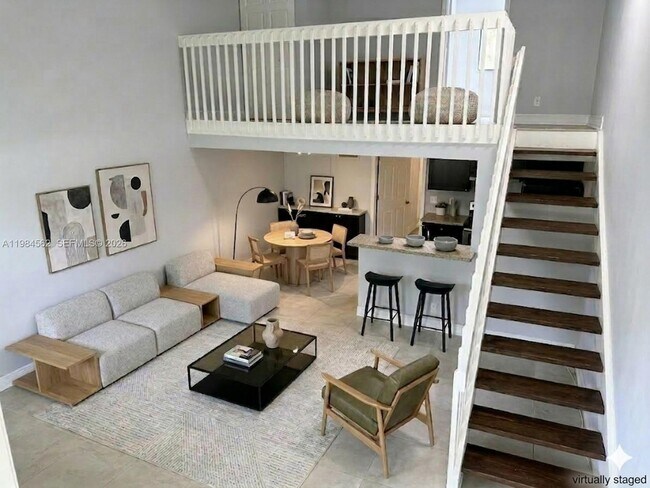 Building Photo - 1455 Holly Heights Dr