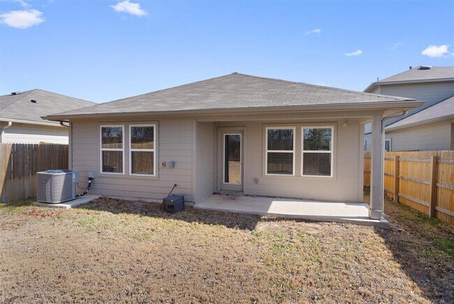 Building Photo - 352 Sickle Lp