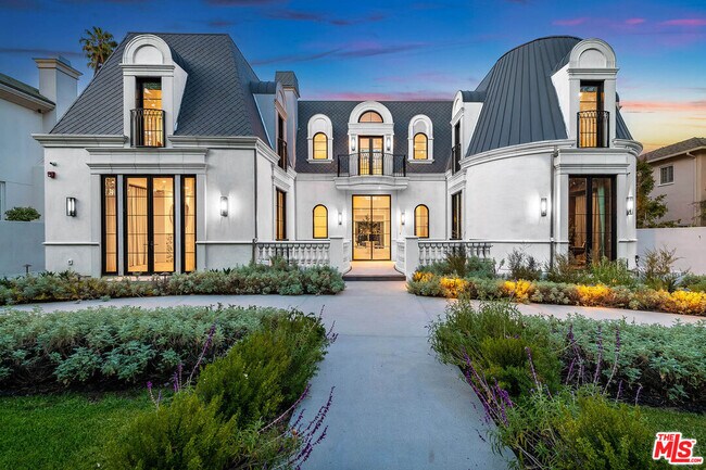 Building Photo - 616 N Alpine Dr