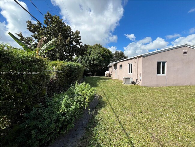 Building Photo - 1742 NW 81st St.