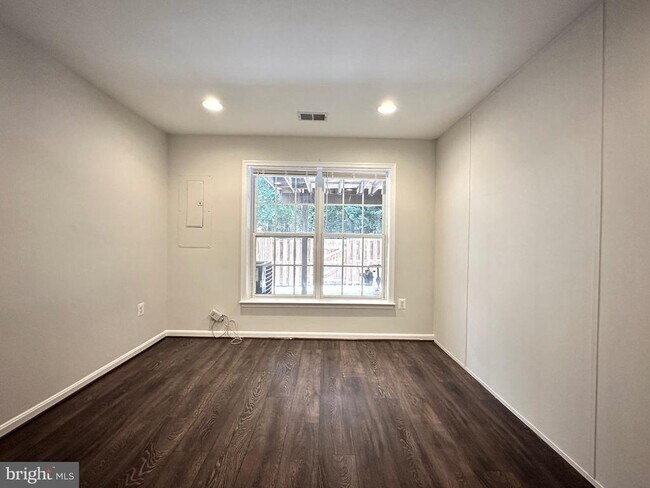 Building Photo - 13052 Greg Roy Ln