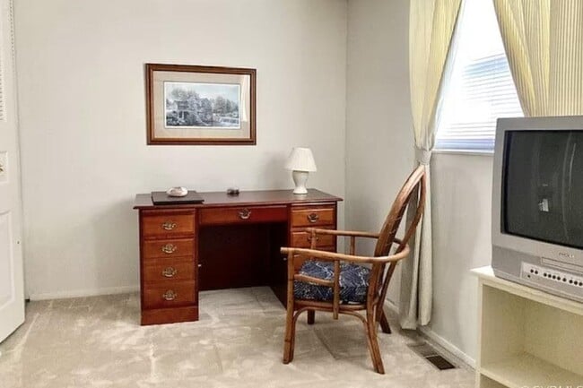 Building Photo - 9429 Greenhill Ct