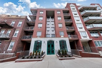 Building Photo - 23-23 31st Ave