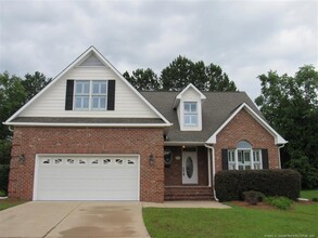 Building Photo - 3000 Metthame Dr