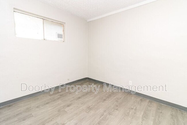 Building Photo - 1612 Citico Ave