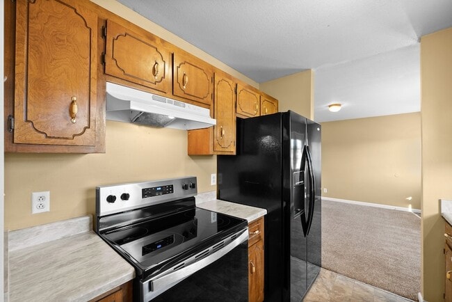 Building Photo - 521 Gainey Dr