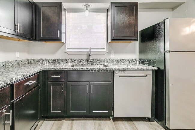 Building Photo - 5832 NW 31st Terrace