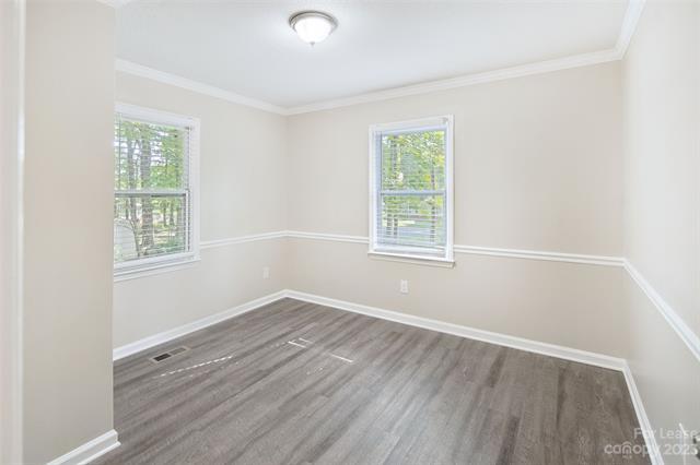 Building Photo - 5806 Katrine Ct