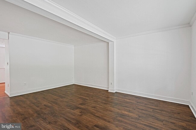 Building Photo - 1646 Barnstead Dr