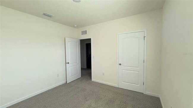 Building Photo - 2066 Walnut Crk Dr