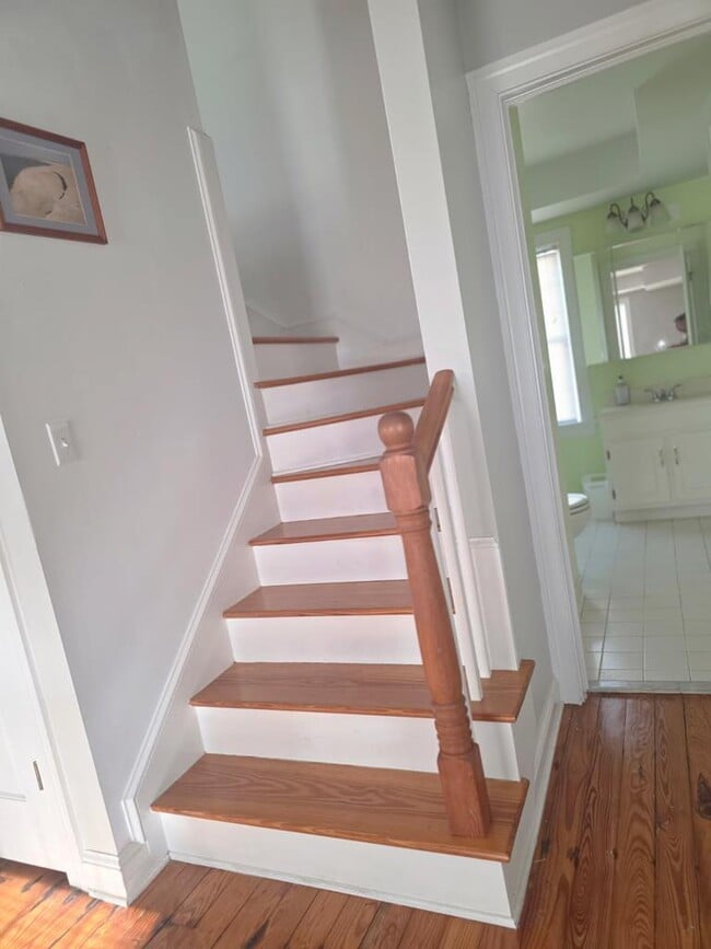 Building Photo - 6541 Broadwater Cir