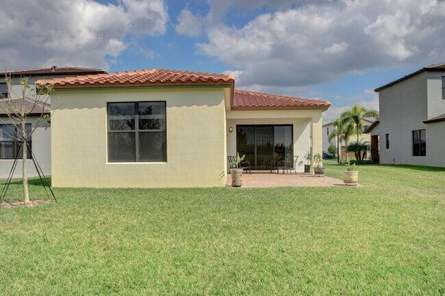 Building Photo - 4907 Coquina Pl