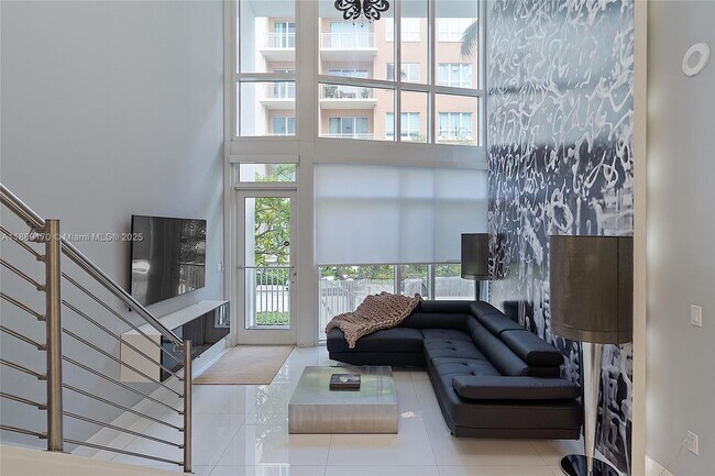 Building Photo - 2020 N Bayshore Dr