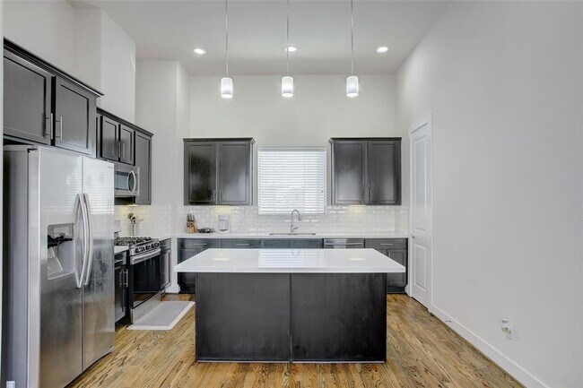 Building Photo - 3409 Kensington Yellow Pl