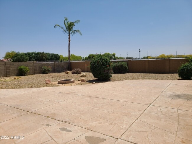 Building Photo - 13331 E Cindy St