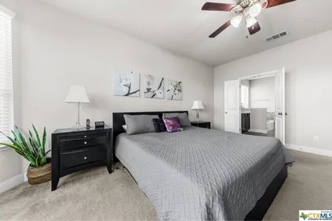 Building Photo - Spacious 4BR House in Harker Heights