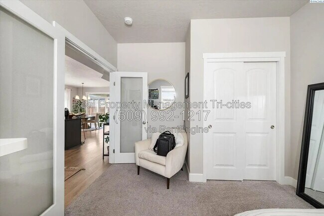 Building Photo - 6923 W 33rd Pl