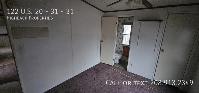 Building Photo - 122 US-20
