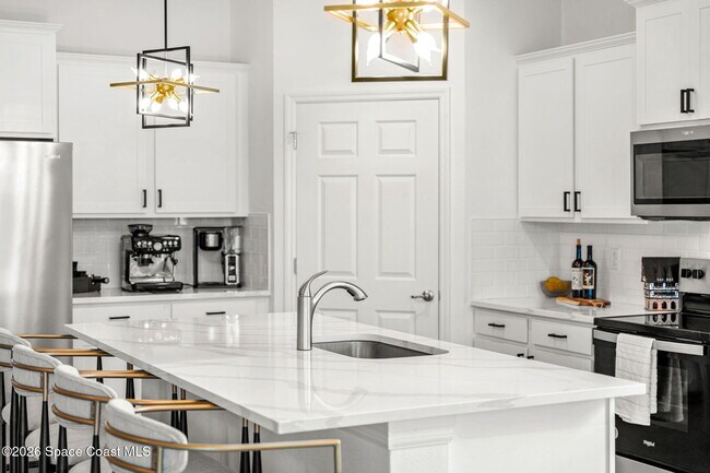 Building Photo - 1586 Criswell Ln SE