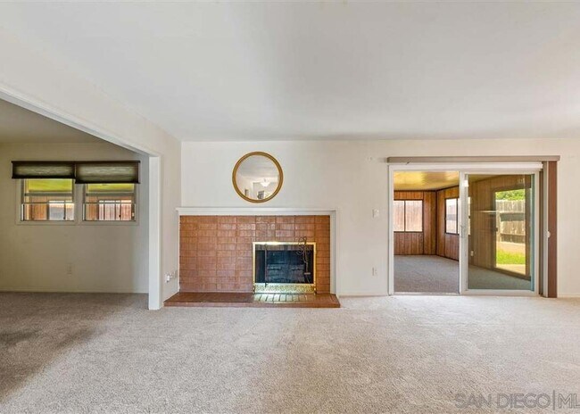 Building Photo - 12946 Conley St
