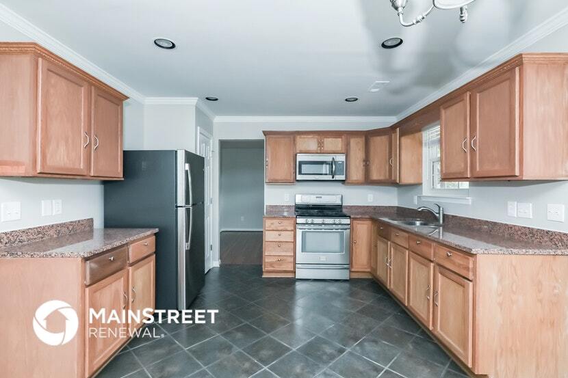 Building Photo - 3930 Laurel View Cir