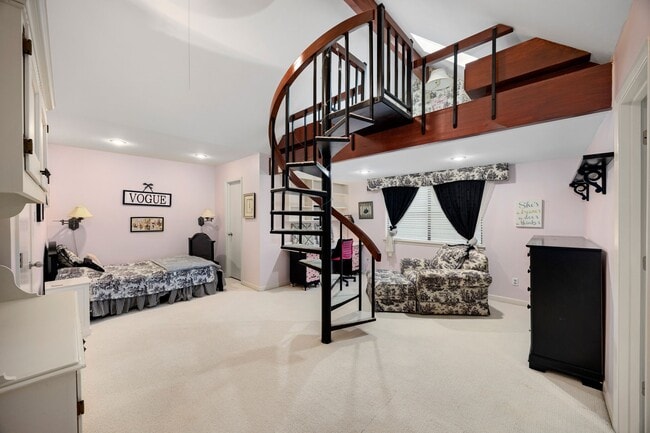 Building Photo - 19823 Sunbridge Ln