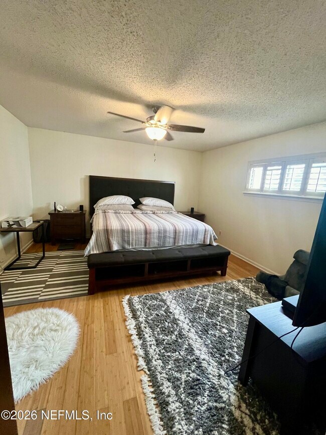 Building Photo - 212 Pheasant Run