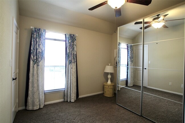 Building Photo - 10202 Gallowgate Ln