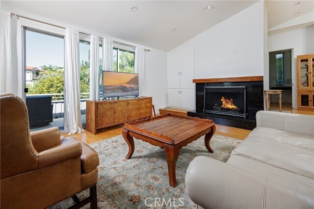 Building Photo - 647 Virginia Park Dr