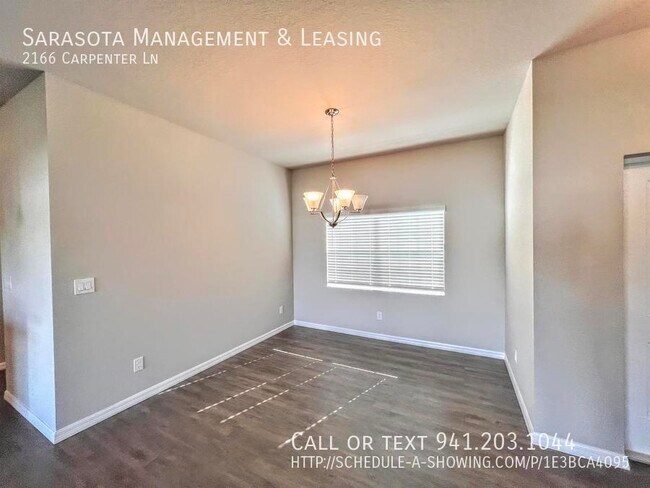 Building Photo - 2166 Carpenter Ln