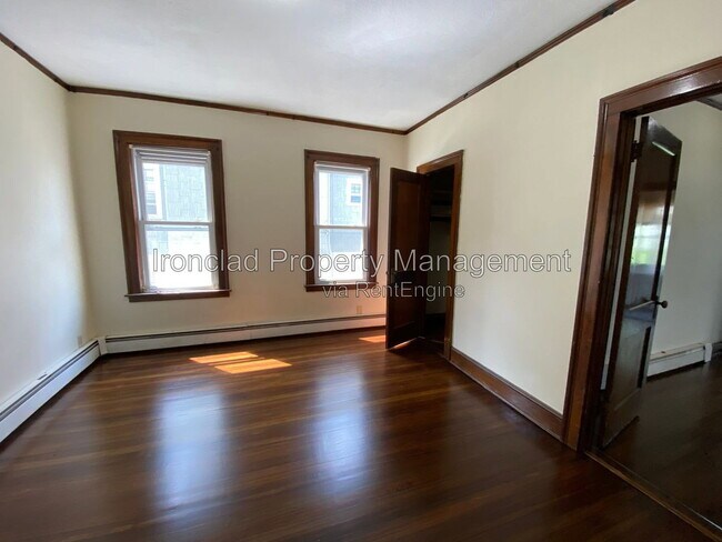 Building Photo - 22 Kimball Dr