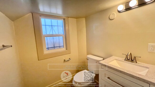 Building Photo - Stately traditional 4 bedroom home located...