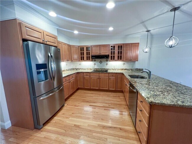 Building Photo - 39 Eagle Dr